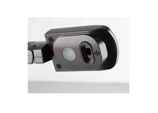 IQBoard IQView E3511