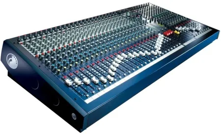 SOUNDCRAFT LX7ii-32 SOUNDCRAFT LX7ii-32