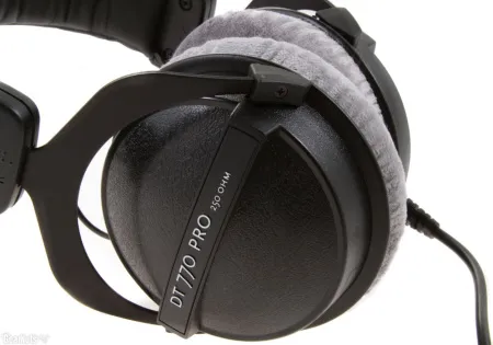 Купить BEYERDYNAMIC DT 770 PRO (250 Ohm) по выгодной цене в Сочи