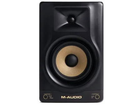 Купить M-audio Forty Sixty по выгодной цене в Сочи