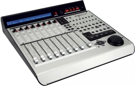 Купить MACKIE MCU PRO Control Universal PRO по выгодной цене в Сочи