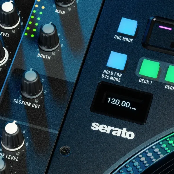 d51b652045a673a254def01ff1740273