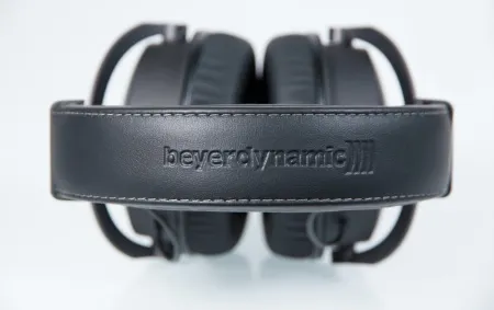 Купить BEYERDYNAMIC DT 1770 PRO по выгодной цене в Сочи