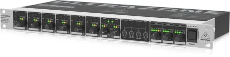 Купить BEHRINGER ZMX8210 V2 по выгодной цене в Сочи