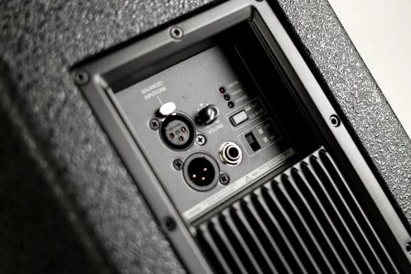 RCF EVOX 12 RCF EVOX 12