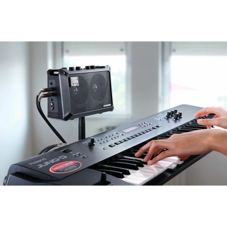 Купить ROLAND MOBILE CUBE по выгодной цене в Сочи