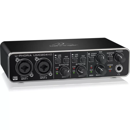 Купить BEHRINGER UMC204HD по выгодной цене в Сочи